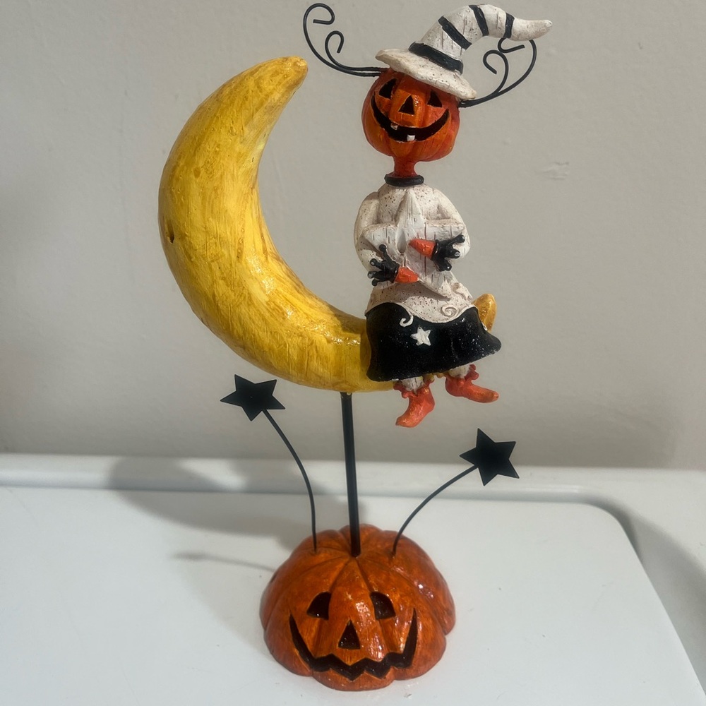 Halloween Decor